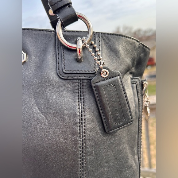 2012 Coach Leather Zip Tote Bag Black Excellent Condition - Picture 4 of 14